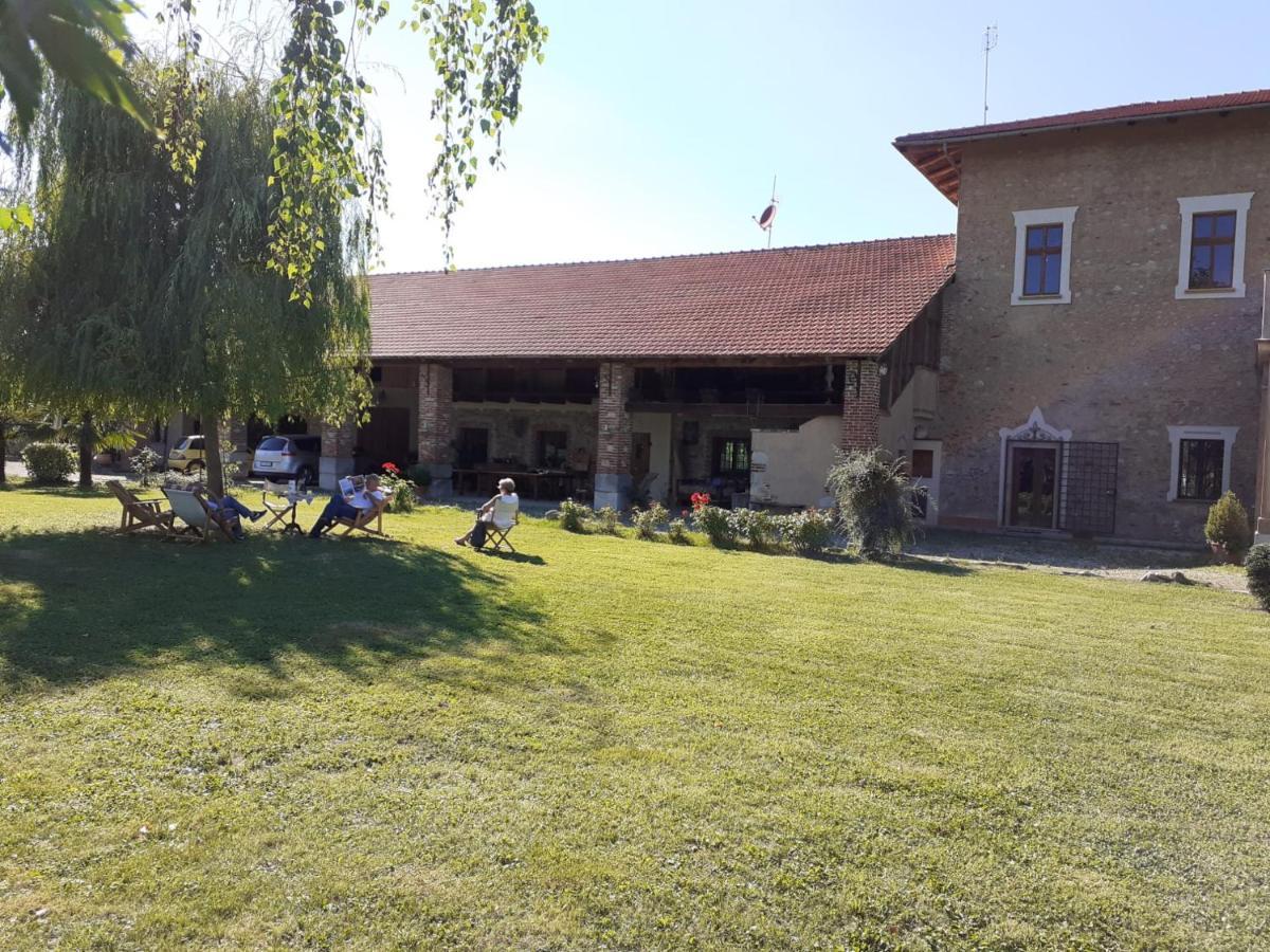 B&B Cascina Dell'Eco Busca Exterior photo